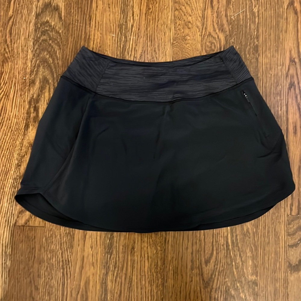 Outdoor Voices Hudson skort